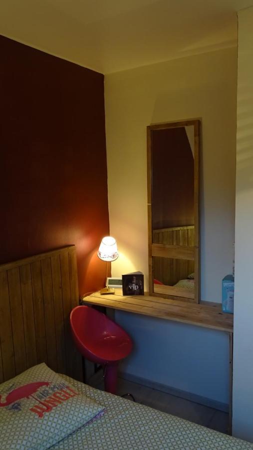 La Bazoge Chambres De Montheard מראה חיצוני תמונה