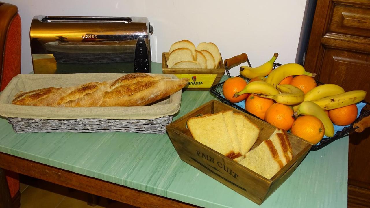 La Bazoge Chambres De Montheard מראה חיצוני תמונה