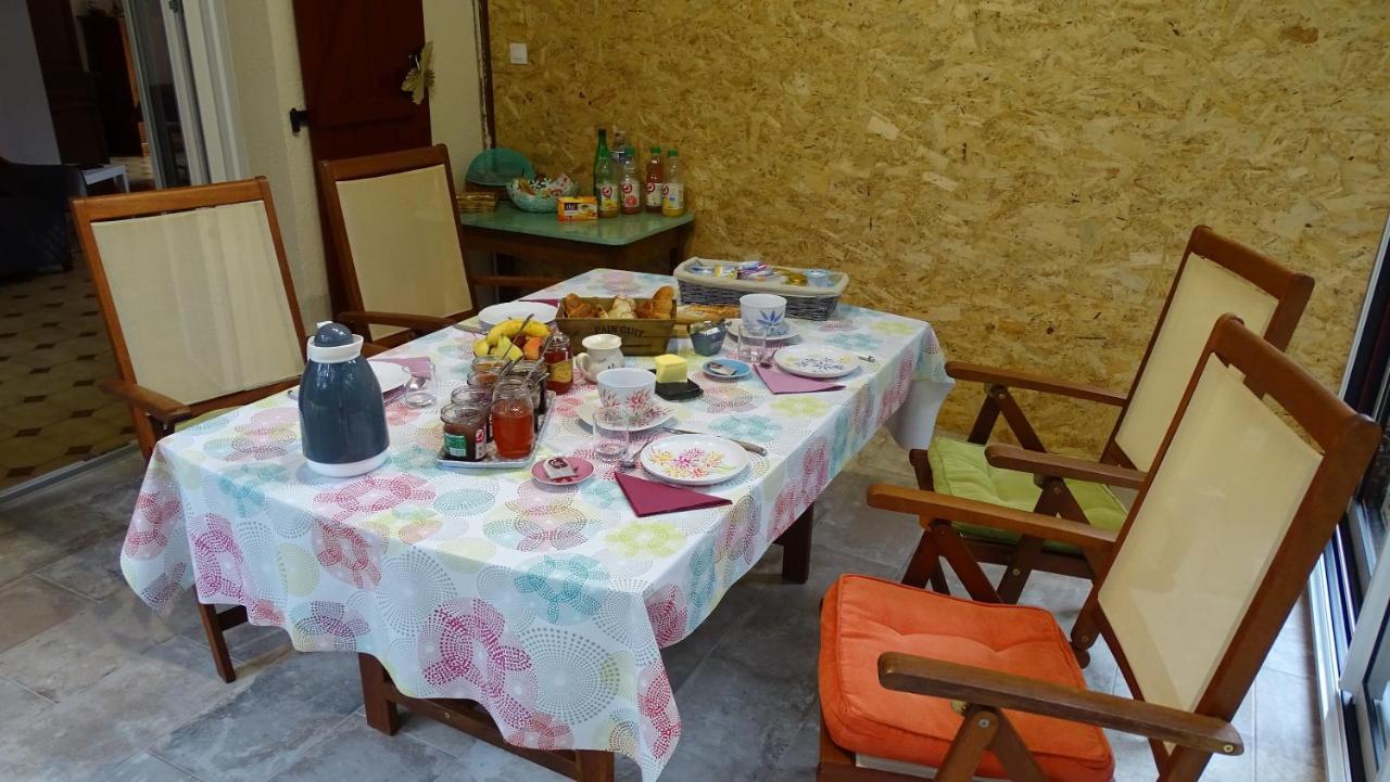 La Bazoge Chambres De Montheard מראה חיצוני תמונה